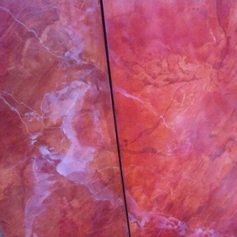 toller handgemalter roter Marmor von Katrin Schwenk